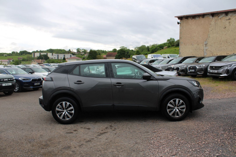 Photo 6 de l'offre de PEUGEOT 2008 III ACTIVE BUSINESS ESSENCE 100 CV GPS 3D USB FULL LED RE RADAR BLUETOOTH RÃGULATEUR à 13990€ chez Bougel transactions