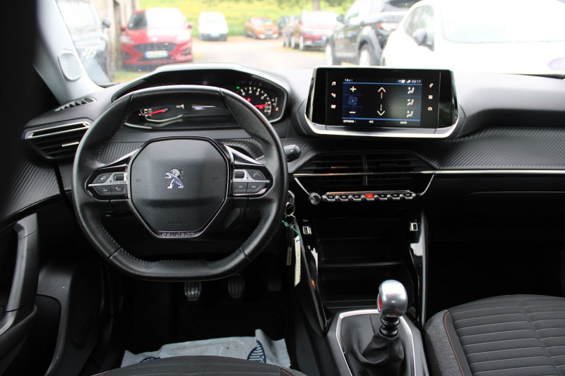 Photo 10 de l'offre de PEUGEOT 2008 III ACTIVE BUSINESS ESSENCE 100 CV GPS 3D USB FULL LED RE RADAR BLUETOOTH RÃGULATEUR à 13990€ chez Bougel transactions