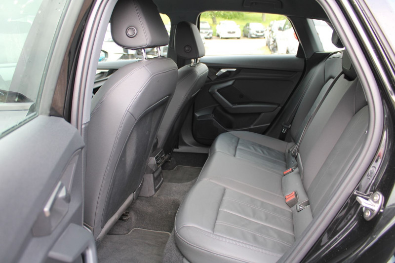 Photo 9 de l'offre de AUDI A3 SPORTBACK 35 TFSI 150CH MILD HYBRID BUSINESS LINE S TRONIC 7 à 26990€ chez Bougel transactions