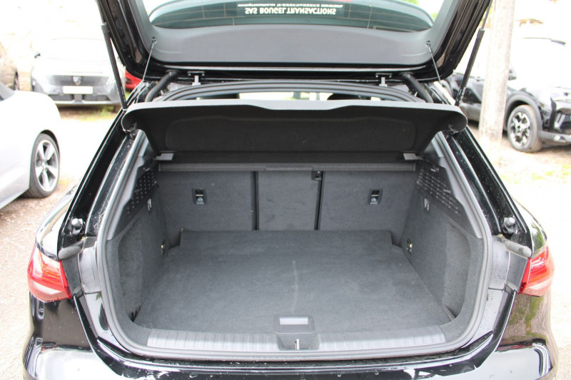 Photo 6 de l'offre de AUDI A3 SPORTBACK 35 TFSI 150CH MILD HYBRID BUSINESS LINE S TRONIC 7 à 26990€ chez Bougel transactions