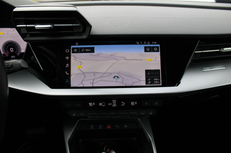 Photo 13 de l'offre de AUDI A3 SPORTBACK 35 TFSI 150CH MILD HYBRID BUSINESS LINE S TRONIC 7 à 26990€ chez Bougel transactions