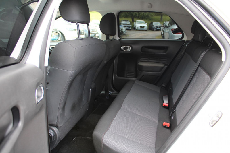Photo 8 de l'offre de CITROEN C4 CACTUS II BUSINESS BLUE HDI 100 CV GPS 3D CLIM USB AUDIO MP3 RADAR BLUETOOTH RÃGULATEUR à 11990€ chez Bougel transactions
