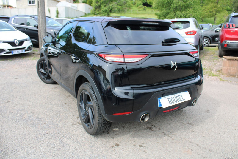 Photo 3 de l'offre de DS DS 3 CROSSBACK GRAND CHIC 155 CV GPS 3D CAMÃRA MP3 USB JA 18 FULL LED I-COKPIT BOITE AUTO EAT-8 à 16990€ chez Bougel transactions