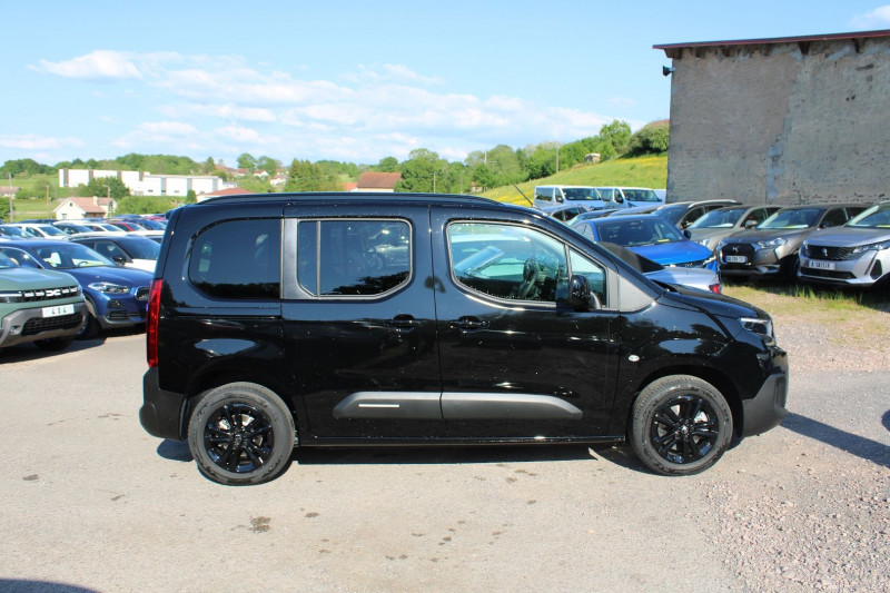 Photo 5 de l'offre de CITROEN BERLINGO 5 MAX BLUE HDI 130 CV GPS 3D CAMÃRA I-COKPIT JA 16 FULL LED GRIP BOITE AUTO EAT-8 à 29990€ chez Bougel transactions