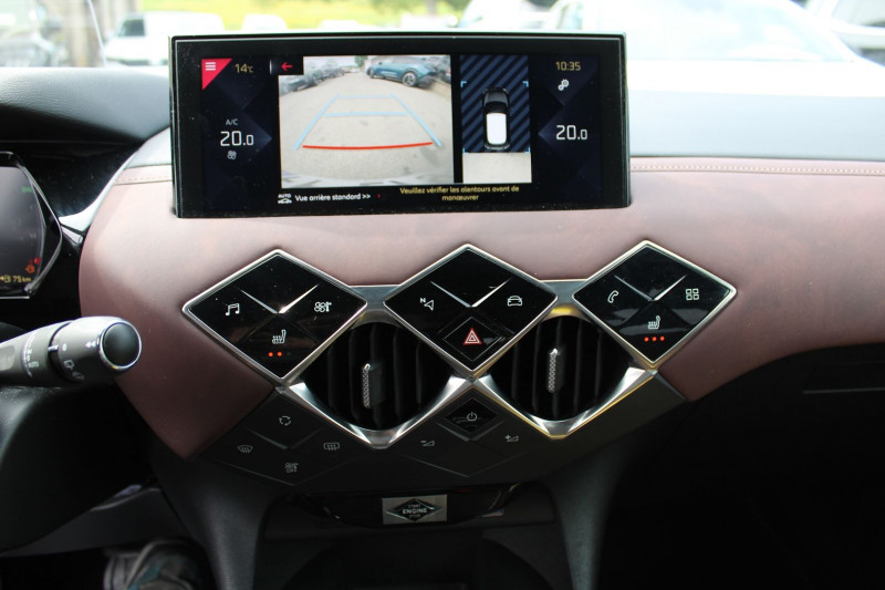 Photo 18 de l'offre de DS DS 3 CROSSBACK GRAND CHIC 155 CV GPS 3D CAMÃRA MP3 USB JA 18 FULL LED I-COKPIT BOITE AUTO EAT-8 à 16990€ chez Bougel transactions
