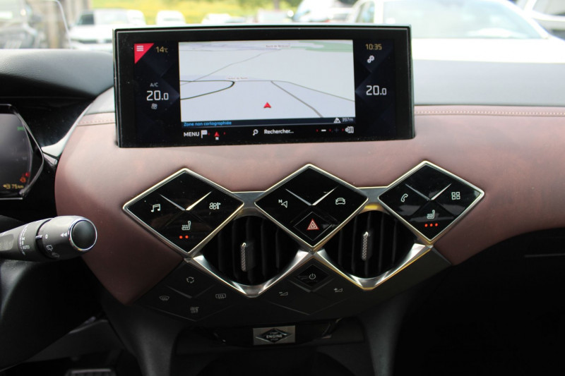 Photo 17 de l'offre de DS DS 3 CROSSBACK GRAND CHIC 155 CV GPS 3D CAMÃRA MP3 USB JA 18 FULL LED I-COKPIT BOITE AUTO EAT-8 à 16990€ chez Bougel transactions