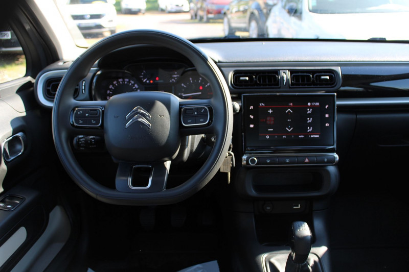 Photo 9 de l'offre de CITROEN C3 PHASE 4 SHINE 82 CV ESSENCE GPS MIROR LINK CLIM FULL LED USB RADAR BLUETOOTH RÃGULATEUR à 10500€ chez Bougel transactions