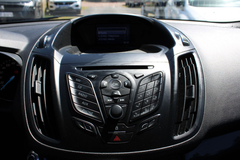 Photo 15 de l'offre de FORD KUGA 2.0 TDCI 163CH FAP TITANIUM 4X4 POWERSHIFT à 14900€ chez Bougel transactions