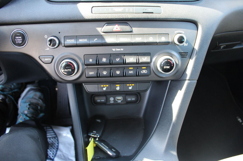 Photo 15 de l'offre de KIA SPORTAGE 2.0 CRDI 136CH PREMIUM 4X4 à 17990€ chez Bougel transactions