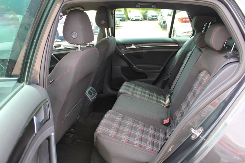 Photo 9 de l'offre de VOLKSWAGEN GOLF 7 2.0 TSI 230CH BLUEMOTION TECHNOLOGY GTI PERFORMANCE DSG6 5P CAMÃRA GPS FULL LEDS à 18900€ chez Bougel transactions
