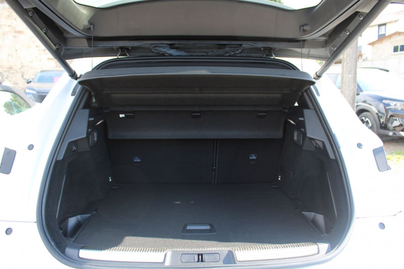 Photo 6 de l'offre de DS DS 7 CROSSBACK BLUEHDI 130 CV PERFORMANCE LINE BOITE 6V CAMÃRA 360 GPS 3D JANTES 19 FULL LEDS à 18500€ chez Bougel transactions