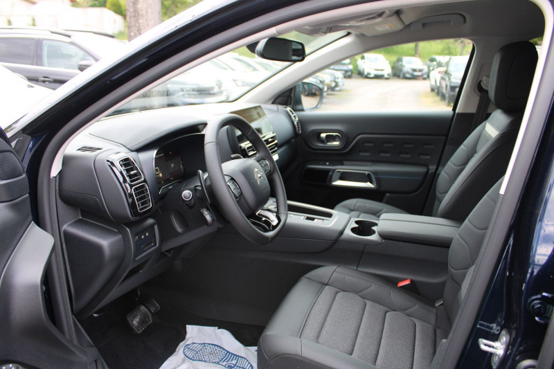 Photo 8 de l'offre de CITROEN C5 AIRCROSS II MAX BLUE HDI 130 CV GPS 3D CAMÃRA USB JA 18 FULL LED I-COKPIT BOITE AUTO EAT-8 à 29990€ chez Bougel transactions
