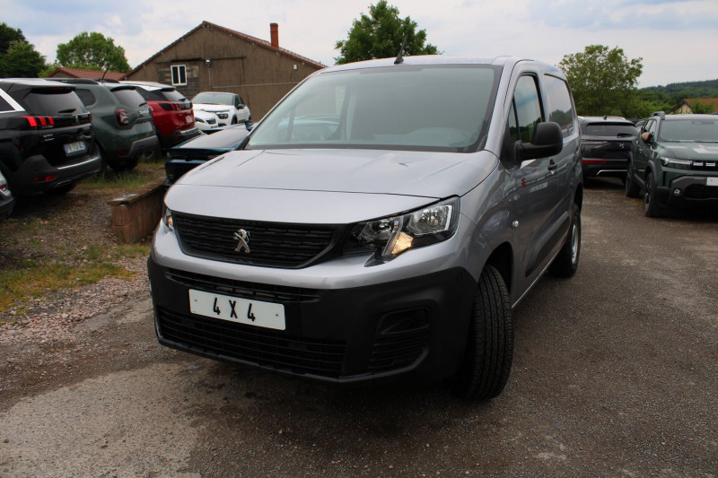 Photo 4 de l'offre de PEUGEOT PARTNER 4 BLUE HDI 130 CV DANGEL "4X4" CLIM AUDIO SAT MP3 USB RADAR BLUETOOTH RÃGULATEUR à 31500€ chez Bougel transactions