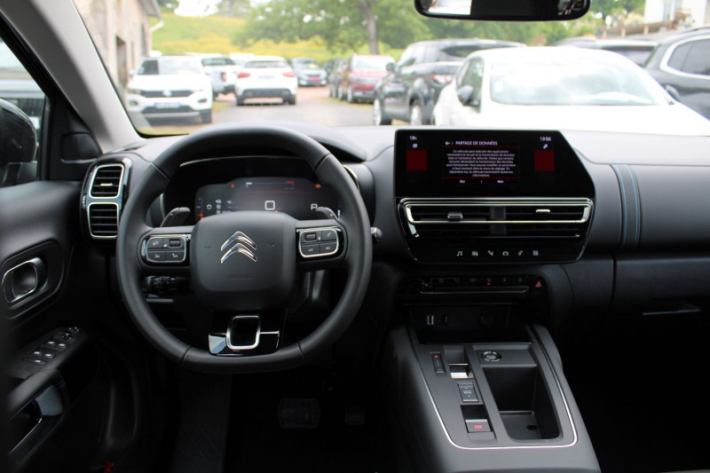 Photo 10 de l'offre de CITROEN C5 AIRCROSS II MAX BLUE HDI 130 CV GPS 3D CAMÃRA USB JA 18 FULL LED I-COKPIT BOITE AUTO EAT-8 à 29990€ chez Bougel transactions