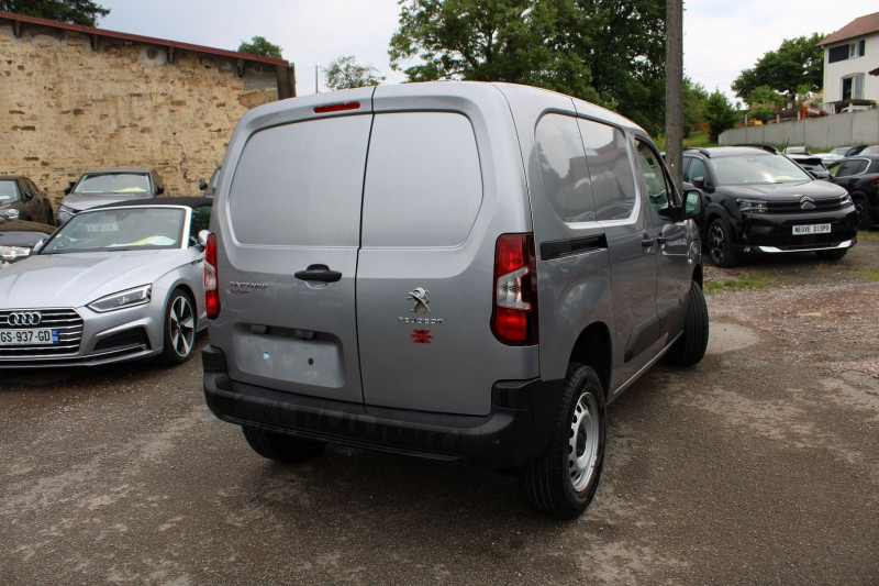 Photo 2 de l'offre de PEUGEOT PARTNER 4 BLUE HDI 130 CV DANGEL "4X4" CLIM AUDIO SAT MP3 USB RADAR BLUETOOTH RÃGULATEUR à 31500€ chez Bougel transactions
