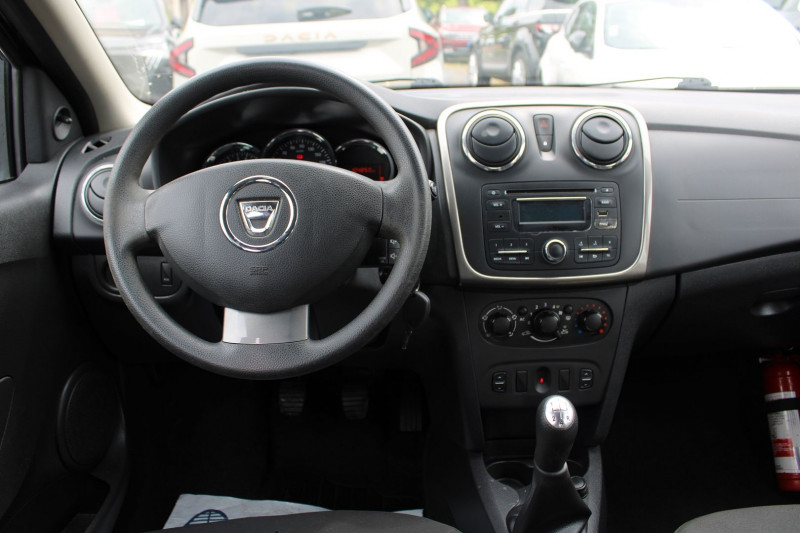 Photo 9 de l'offre de DACIA SANDERO II 1L5 DCI 90 CV STEPWAY CLIMAT LASER USB BLUETOOTH ABS DIESEL  5 PORTES à 7990€ chez Bougel transactions