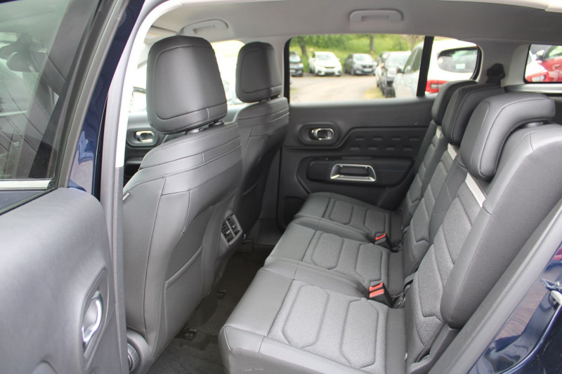 Photo 9 de l'offre de CITROEN C5 AIRCROSS II MAX BLUE HDI 130 CV GPS 3D CAMÃRA USB JA 18 FULL LED I-COKPIT BOITE AUTO EAT-8 à 29990€ chez Bougel transactions