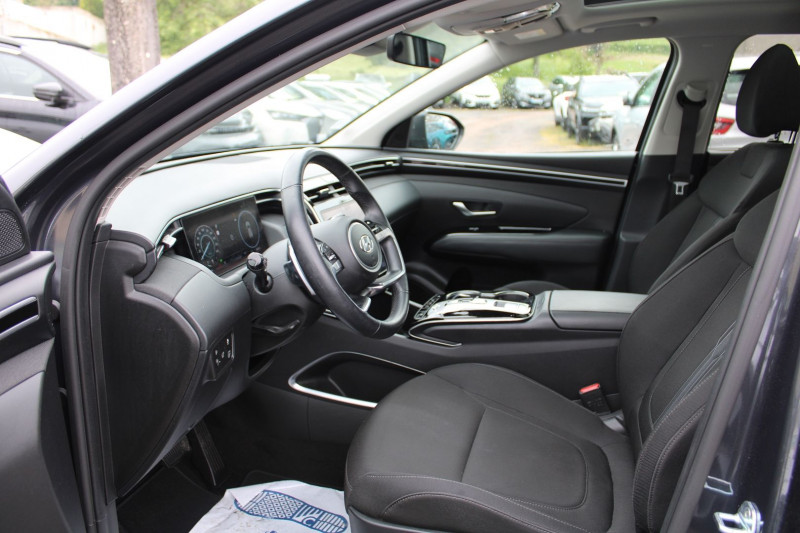 Photo 9 de l'offre de HYUNDAI TUCSON 4 EXECUTIVE T-GDI 230 CV HYBRIDE GPS 3D CAMÃRA TOIT PANO USB I-COKPIT BOITE AUTO à 25990€ chez Bougel transactions