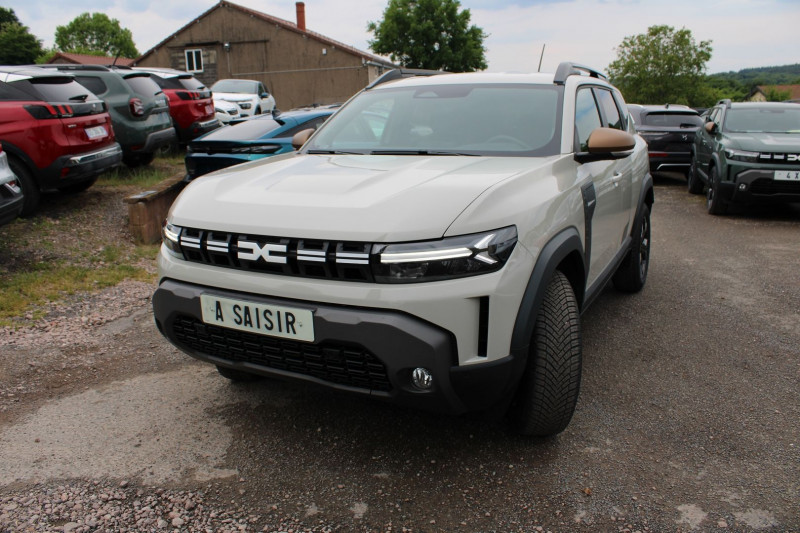 Photo 4 de l'offre de DACIA DUSTER VI EXTREME TCE 130 CV "4X4" GPS CARPLAY JA17 FULL LED CAMÃRA 360Â° I-COKPIT PK HIVER à 28990€ chez Bougel transactions