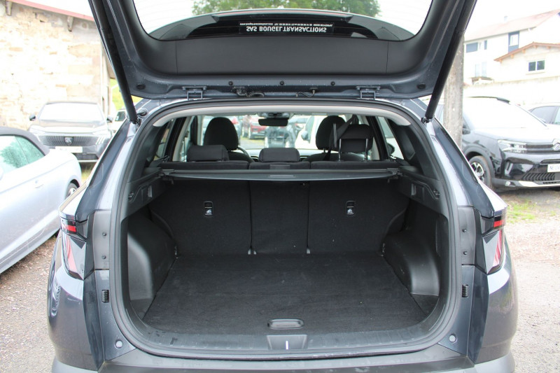 Photo 6 de l'offre de HYUNDAI TUCSON 4 EXECUTIVE T-GDI 230 CV HYBRIDE GPS 3D CAMÃRA TOIT PANO USB I-COKPIT BOITE AUTO à 25990€ chez Bougel transactions