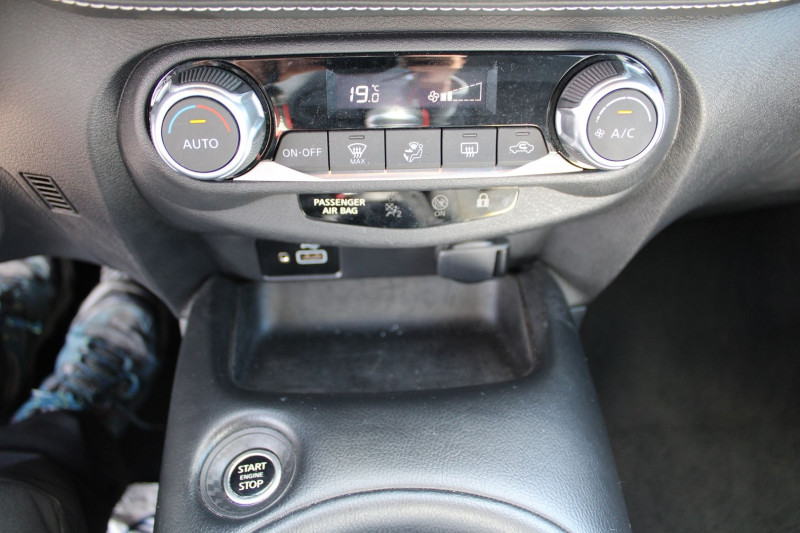 Photo 15 de l'offre de NISSAN JUKE III 1L DIG-T 114 CV N-CONNECT CAMÃRA CUIR GPS LINK USB FULL LEDS CLIM AUTO  BOITE 6V à 19500€ chez Bougel transactions