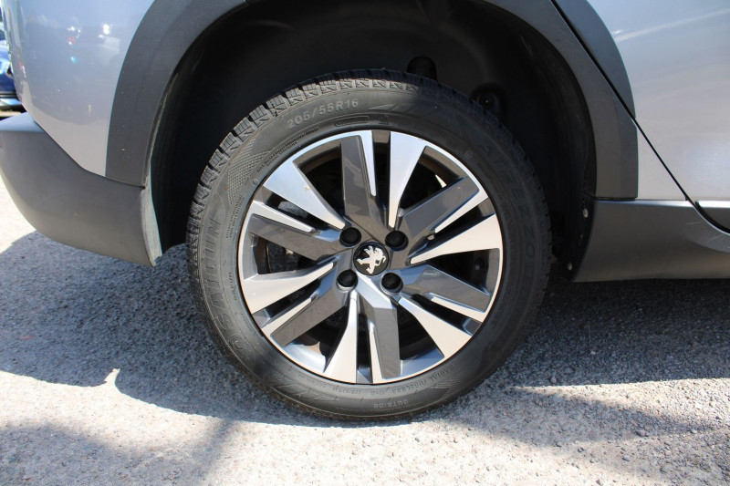 Photo 7 de l'offre de PEUGEOT 2008 II ALLURE 1L6 BLUE HDI 100 CV GPS 3D USB RE RADAR GRIP CONTROL BLUETOOTH RÃGULATEUR à 11500€ chez Bougel transactions