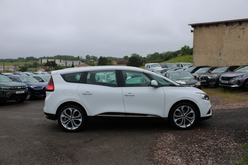 Photo 5 de l'offre de RENAULT GRAND SCENIC 4 BUSINESS DCI 110 CV "7 PLACES" JA 20 GPS 3D I-COKPIT RADAR BLUETOOTH RÃGULATEUR à 14900€ chez Bougel transactions