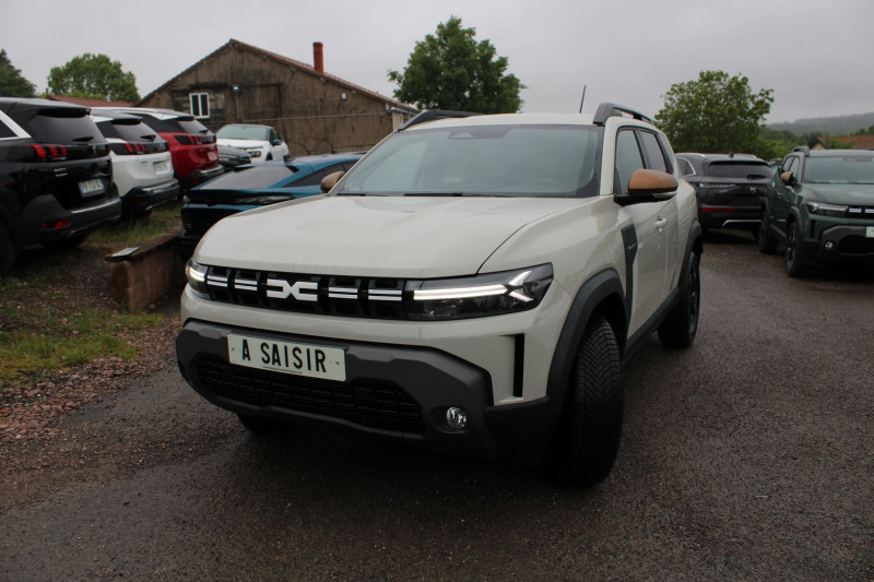 Photo 4 de l'offre de DACIA DUSTER VI EXTREME TCE 130 CV "4X4" GPS 3D JA 18 FULL LED CAMÃRA 360Â° I-COKPIT RÃGULATEUR à 28990€ chez Bougel transactions