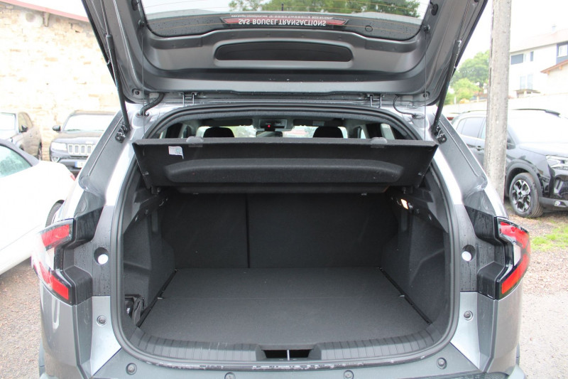 Photo 6 de l'offre de DACIA DUSTER VI JOURNEY ECO GPL TCE 100 CV GPS 3D CAMÃRA 360Â° JA 18 FULL LED I-COKPIT RÃGULATEUR à 24900€ chez Bougel transactions