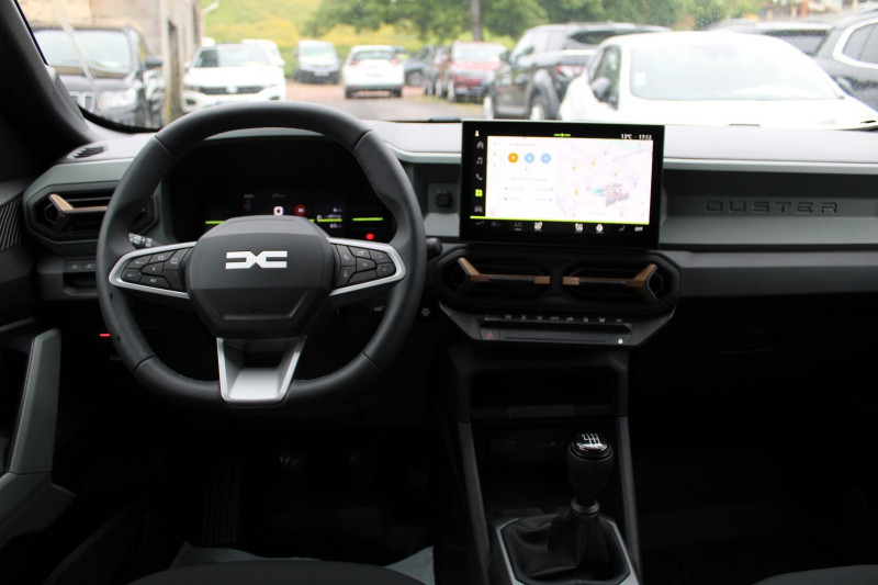 Photo 11 de l'offre de DACIA DUSTER VI EXTREME TCE 130 CV "4X4" GPS 3D JA 18 FULL LED CAMÃRA 360Â° PACK HIVER RÃGULATEUR à 29500€ chez Bougel transactions