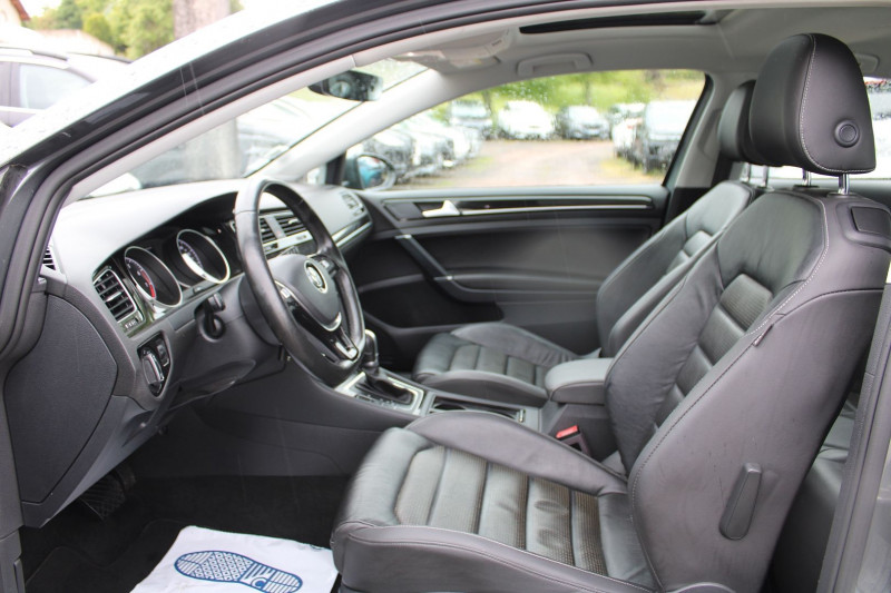 Photo 7 de l'offre de VOLKSWAGEN GOLF 7 TFSI 150 CV GPS 3D TOIT PANO USB JA 17 CUIR PK HIVER RÃGULATEUR BOITE AUTO DSG-7 à 16990€ chez Bougel transactions