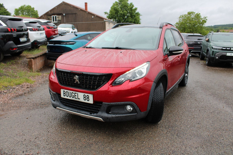 Photo 4 de l'offre de PEUGEOT 2008 II BLUE HDI 100 CV GT-LINE GPS 3D USB RE JA 17 TOIT PANO RADAR BLUETOOTH RÃGULATEUR à 12900€ chez Bougel transactions