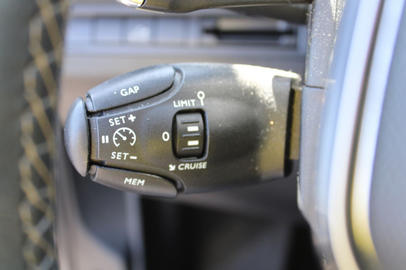 Photo 14 de l'offre de PEUGEOT 3008 III BLUE HDI 130 CV ALLURE GPS 3D CAMÃRA RE JA 18 FULL LED I-COKPIT BOITE AUTO EAT-8 à 15500€ chez Bougel transactions