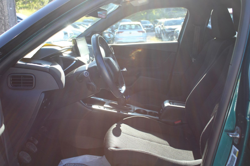 Photo 7 de l'offre de DS DS 3 CROSSBACK ESSENCE 1L2 MONTMARTRE 100 CV GPS MIRROR LINK USB RÃGULATEUR BLUETOOTH BOITE 6V à 15700€ chez Bougel transactions