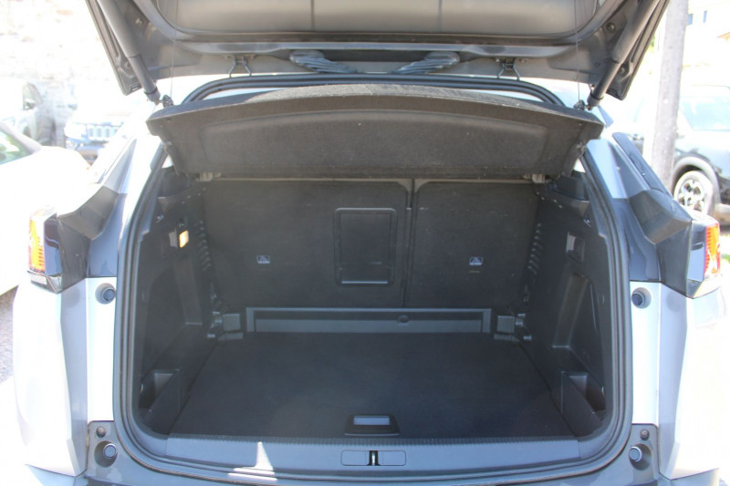 Photo 6 de l'offre de PEUGEOT 3008 III BLUE HDI 130 CV ALLURE GPS 3D CAMÃRA RE JA 18 FULL LED I-COKPIT BOITE AUTO EAT-8 à 15500€ chez Bougel transactions