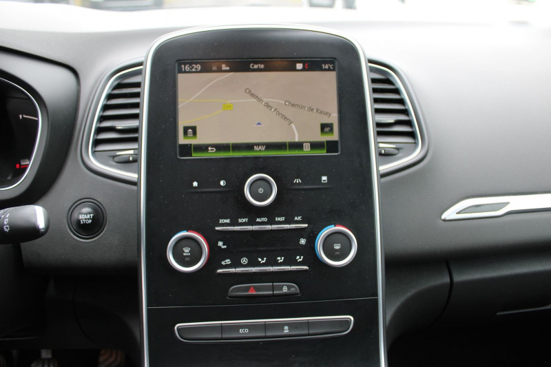 Photo 12 de l'offre de RENAULT GRAND SCENIC 4 BUSINESS DCI 110 CV "7 PLACES" JA 20 GPS 3D I-COKPIT RADAR BLUETOOTH RÃGULATEUR à 14900€ chez Bougel transactions
