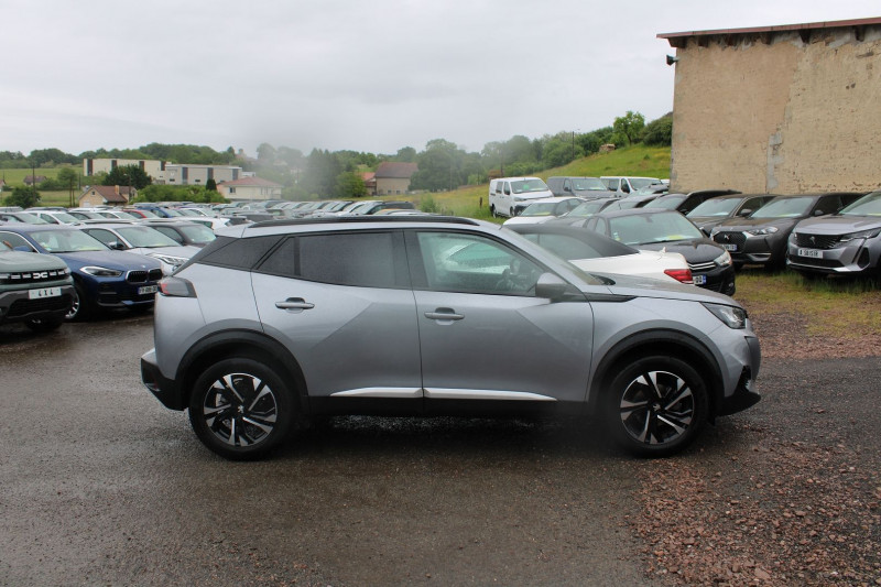 Photo 5 de l'offre de PEUGEOT 2008 III ALLURE 130 CV CAMÃRA GPS 3D FULL LED BLUETOOTH JA 17 RÃGULATEUR BOITE AUTO EAT-8 à 17990€ chez Bougel transactions
