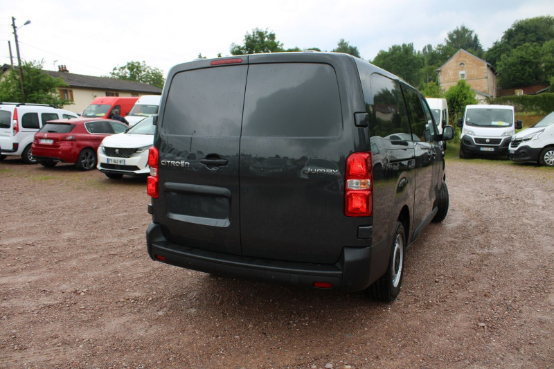 Photo 2 de l'offre de CITROEN JUMPY 4 "6 PLACES" 2L HDI 180 CV GPS 3D CAMÃRA I-COKPIT BOITE AUTO EAT-8 TVA=31658 E HT à 37990€ chez Bougel transactions