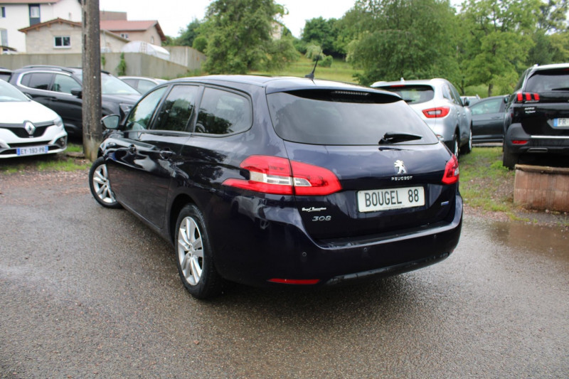 Photo 3 de l'offre de PEUGEOT 308 III SW ACTIVE 1L6 BLUE HDI 120 CV GPS 3D USB JA 16 RADAR BLUETOOTH RÃGULATEUR PK HIVER à 8990€ chez Bougel transactions