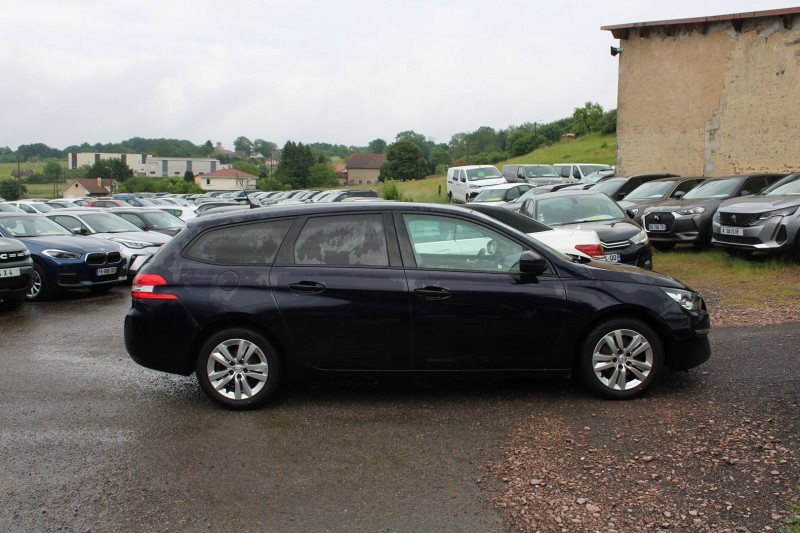 Photo 5 de l'offre de PEUGEOT 308 III SW ACTIVE 1L6 BLUE HDI 120 CV GPS 3D USB JA 16 RADAR BLUETOOTH RÃGULATEUR PK HIVER à 8990€ chez Bougel transactions