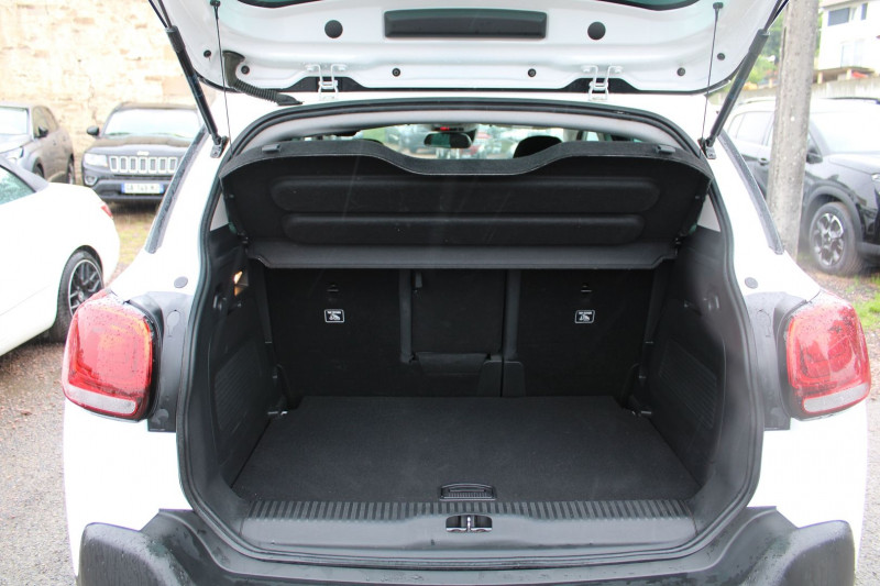 Photo 6 de l'offre de CITROEN C3 AIRCROSS SHINE BLUE HDI 120 CV GPS 3D CAMÃRA USB JA 17 GRIP RÃGULATEUR BOITE AUTO EAT-6 à 13990€ chez Bougel transactions