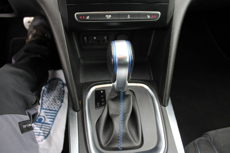 Photo 14 de l'offre de RENAULT MEGANE 4 ESTATE GT TCE 205 CV "4 CONTROL" ENERGY GPS 3D CAMÃRA USB JA 18 FULL LED BOITE AUTO EDC à 17990€ chez Bougel transactions