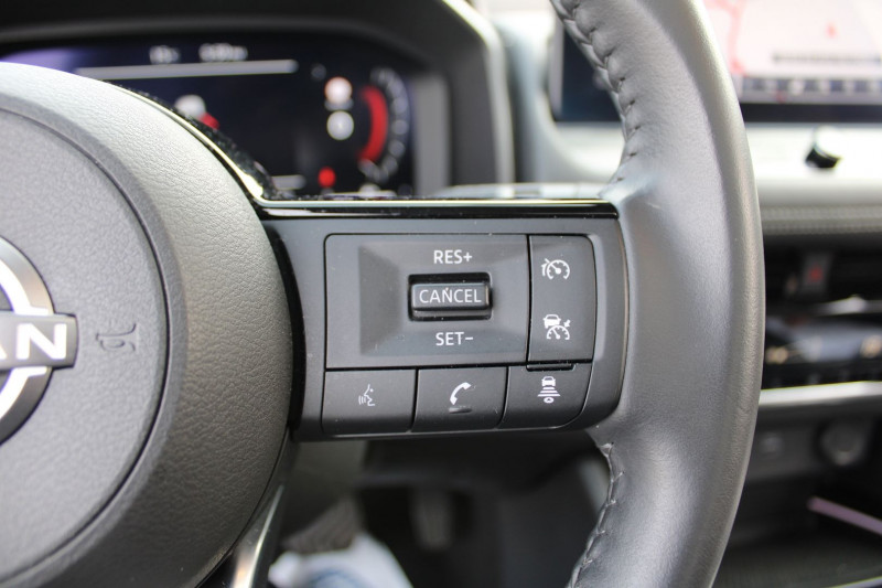 Photo 13 de l'offre de NISSAN X-TRAIL PHASE 4 1L5 E-POWER 204 CV HYBRID N-CONNECTA ESP BOITE AUTO TOIT OUVRANT FULL LEDS  GPS à 29800€ chez Bougel transactions