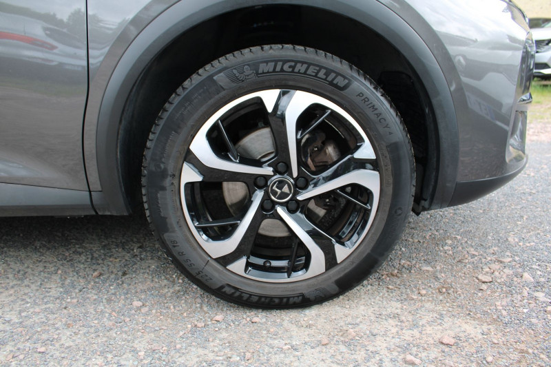 Photo 7 de l'offre de DS DS 7 CROSSBACK BLUE HDI 130 CV BUSINESS GPS 3D I-COKPIT MP3 FULL LED USB JA 18 BOITE AUTO EAT-8 à 22990€ chez Bougel transactions