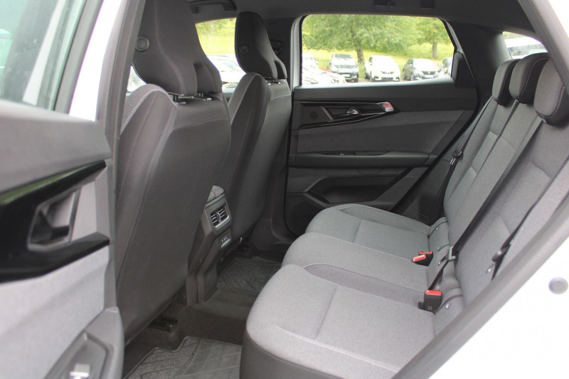 Photo 10 de l'offre de RENAULT AUSTRAL EVOLUTION 140 CV TCE MILD HYBRID CAMÃRA GRAND GPS 3D FULL LEDS ANGLES MORTS à 28900€ chez Bougel transactions