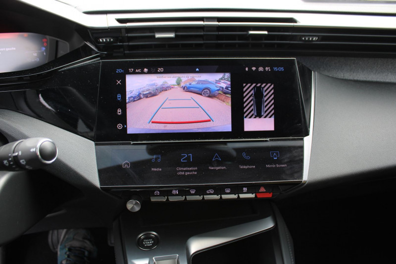 Photo 13 de l'offre de PEUGEOT 308 SW PHASE 4 ALLURE+ EAT8 BOITE AUTO PALETTE 1L5 BLUEHDI 130 CAMÃRA GRAND GPS 3D  FULL LEDS à 21900€ chez Bougel transactions