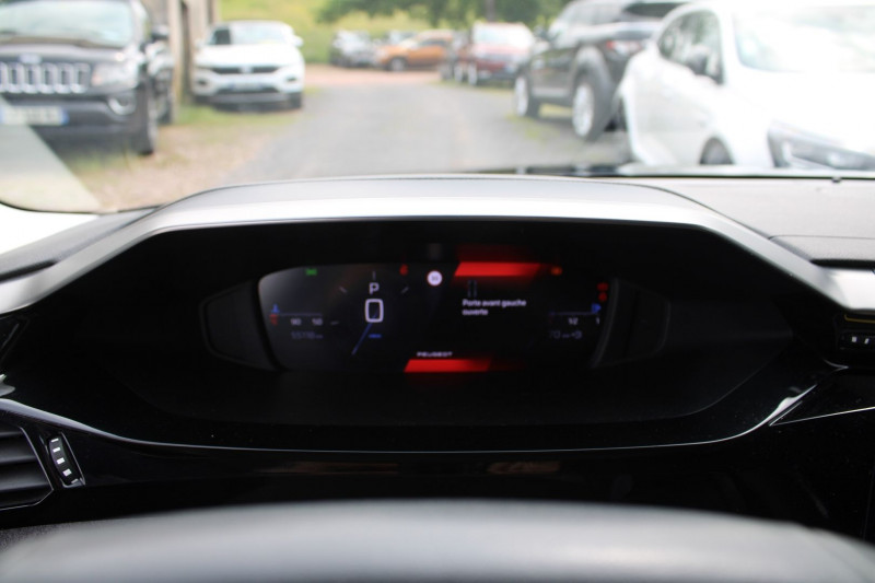 Photo 12 de l'offre de PEUGEOT 308 SW PHASE 4 ALLURE+ EAT8 BOITE AUTO PALETTE 1L5 BLUEHDI 130 CAMÃRA GRAND GPS 3D  FULL LEDS à 21900€ chez Bougel transactions
