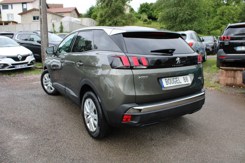 Photo 3 de l'offre de PEUGEOT 3008 III BLUE HDI 130 CV BUSINESS GPS 3D I-COKPIT JA 17 RADAR BLUETOOTH BOITE AUTO EAT-8 à 16800€ chez Bougel transactions