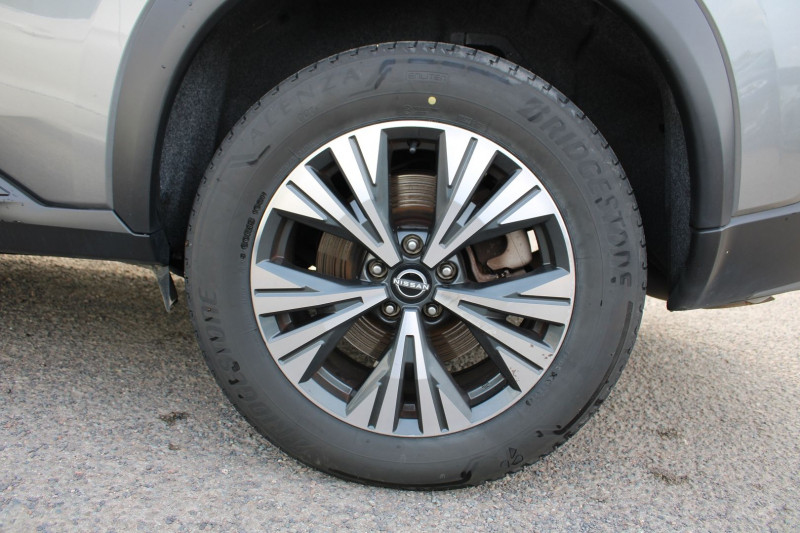 Photo 8 de l'offre de NISSAN X-TRAIL PHASE 4 1L5 E-POWER 204 CV HYBRID N-CONNECTA ESP BOITE AUTO TOIT OUVRANT FULL LEDS  GPS à 29800€ chez Bougel transactions