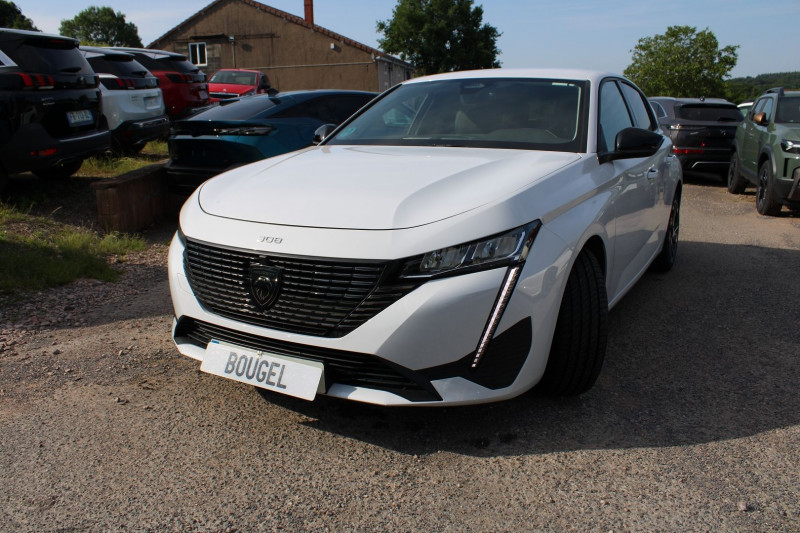Photo 4 de l'offre de PEUGEOT 308 PHASE 4 ALLURE 130 CV BLUEHDI EAT8 BOITE AUTO CAMÃRA 180 JANTES 17 CUIR FULL LEDS GPS 3D à 24900€ chez Bougel transactions